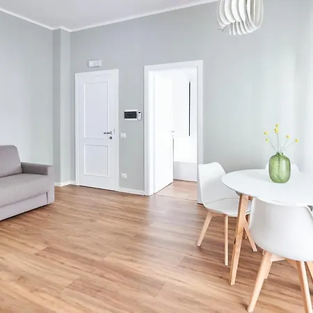 Lapilanoa - & Pool 4* Nardo