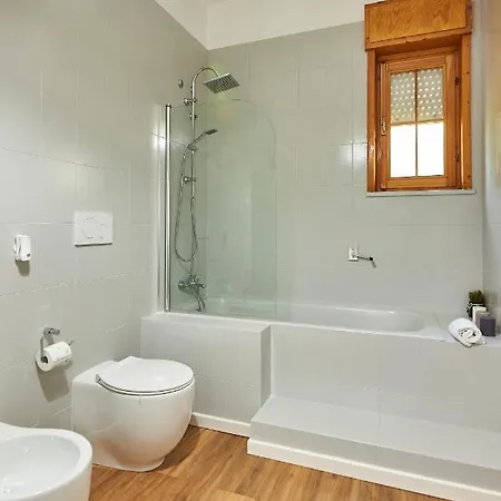 Guest house Lapilanoa - & Pool Nardo